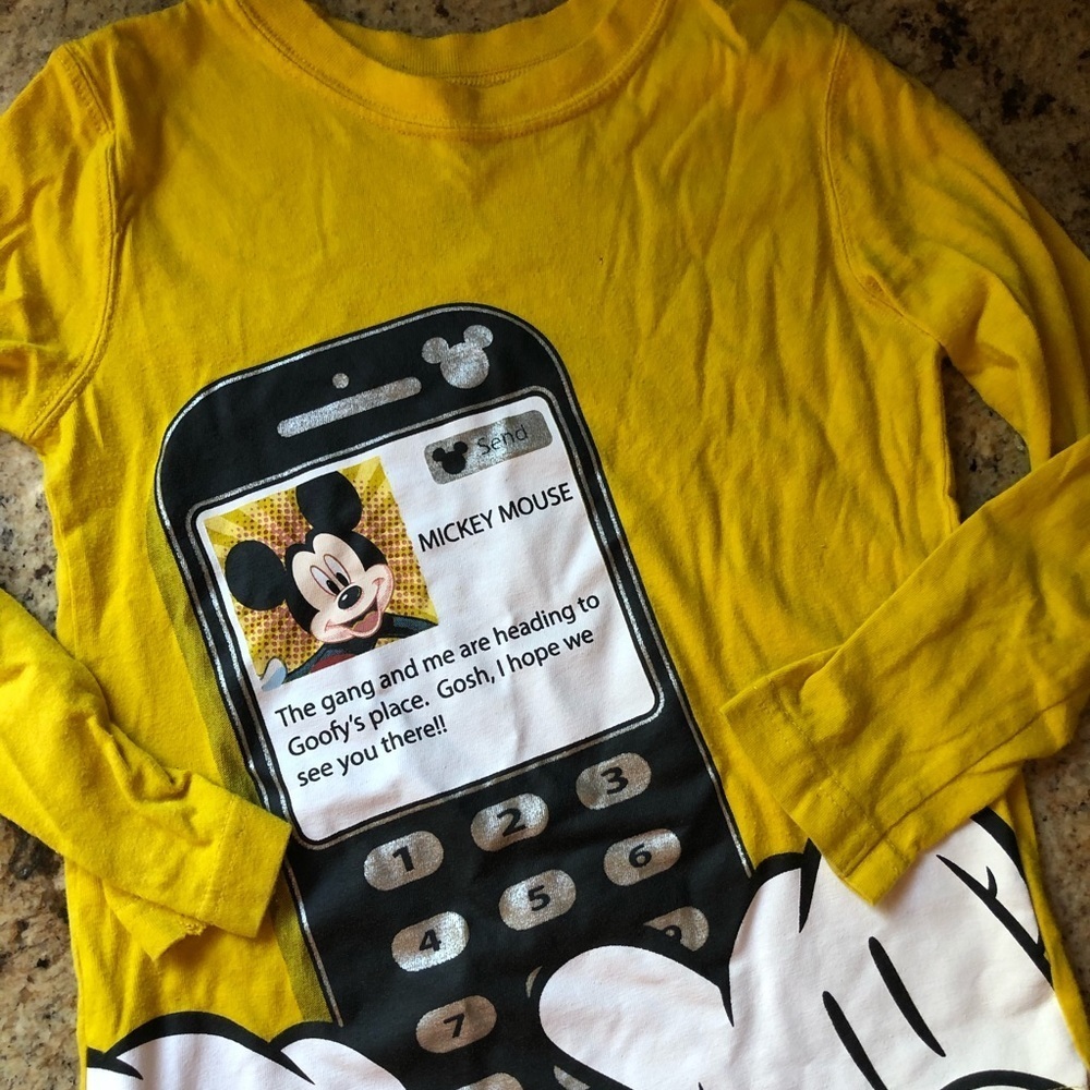 🇺🇸 🍁 BUNDLE ONLY - 5/$15  DIsney Mickey Mouse L/S Shirt, Boys size 4